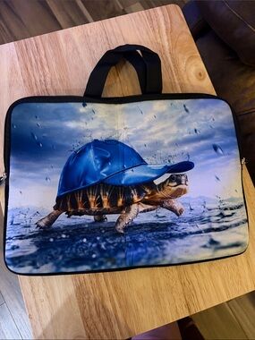 Blue Turtle Print Laptop Sleeve